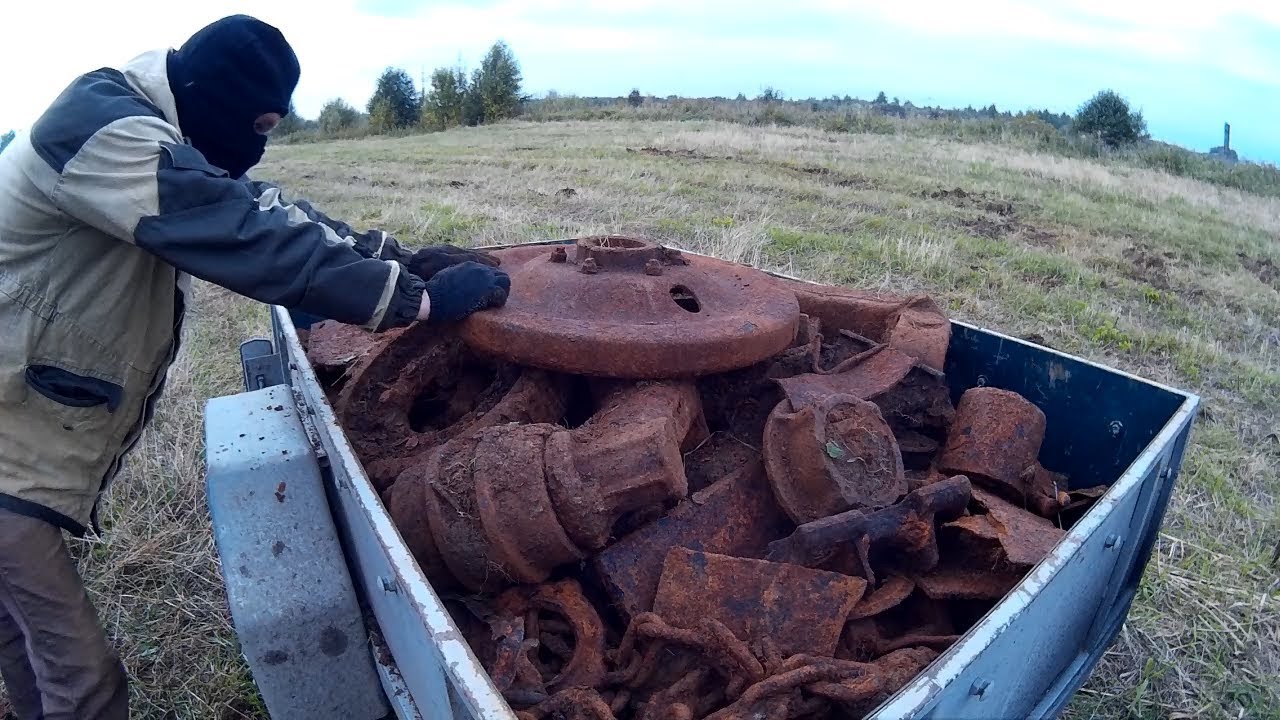 Где можно найти много металлолома?